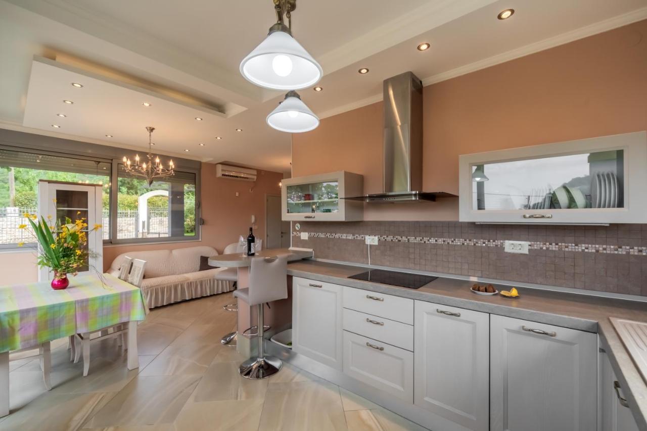 Villa Montenegrina Petrovac Exteriér fotografie