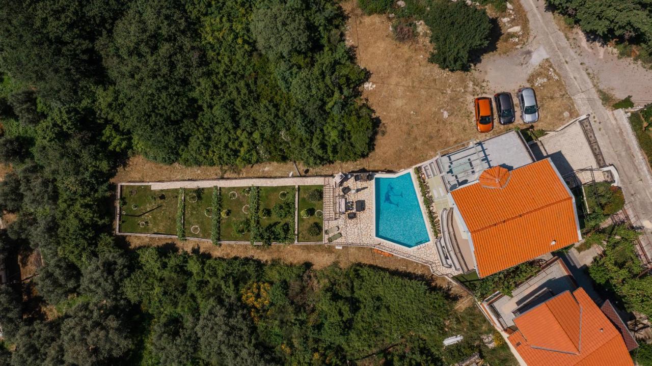 Villa Montenegrina Petrovac Exteriér fotografie